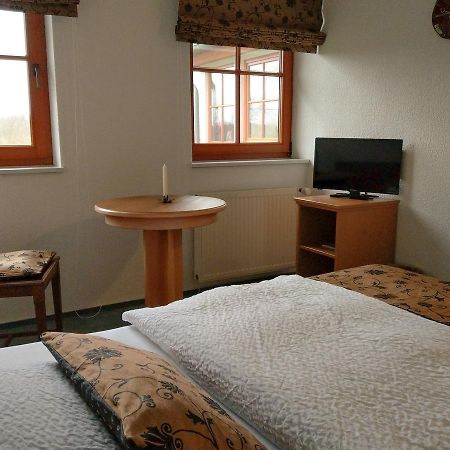 Landpension Zum Kleinen Urlaub Wredenhagen Екстер'єр фото