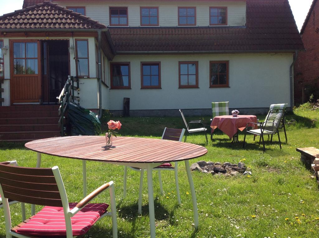 Landpension Zum Kleinen Urlaub Wredenhagen Екстер'єр фото